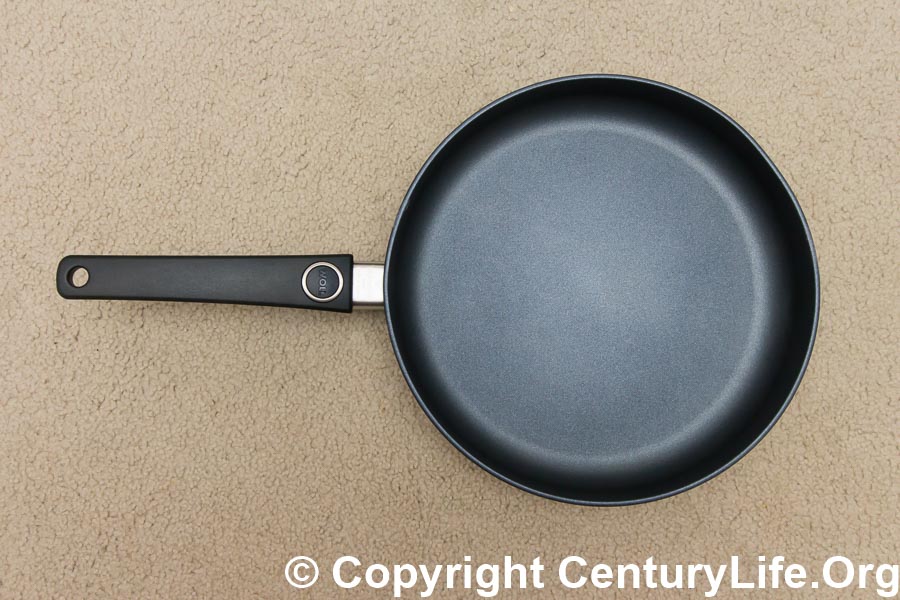 Woll Cookware Review