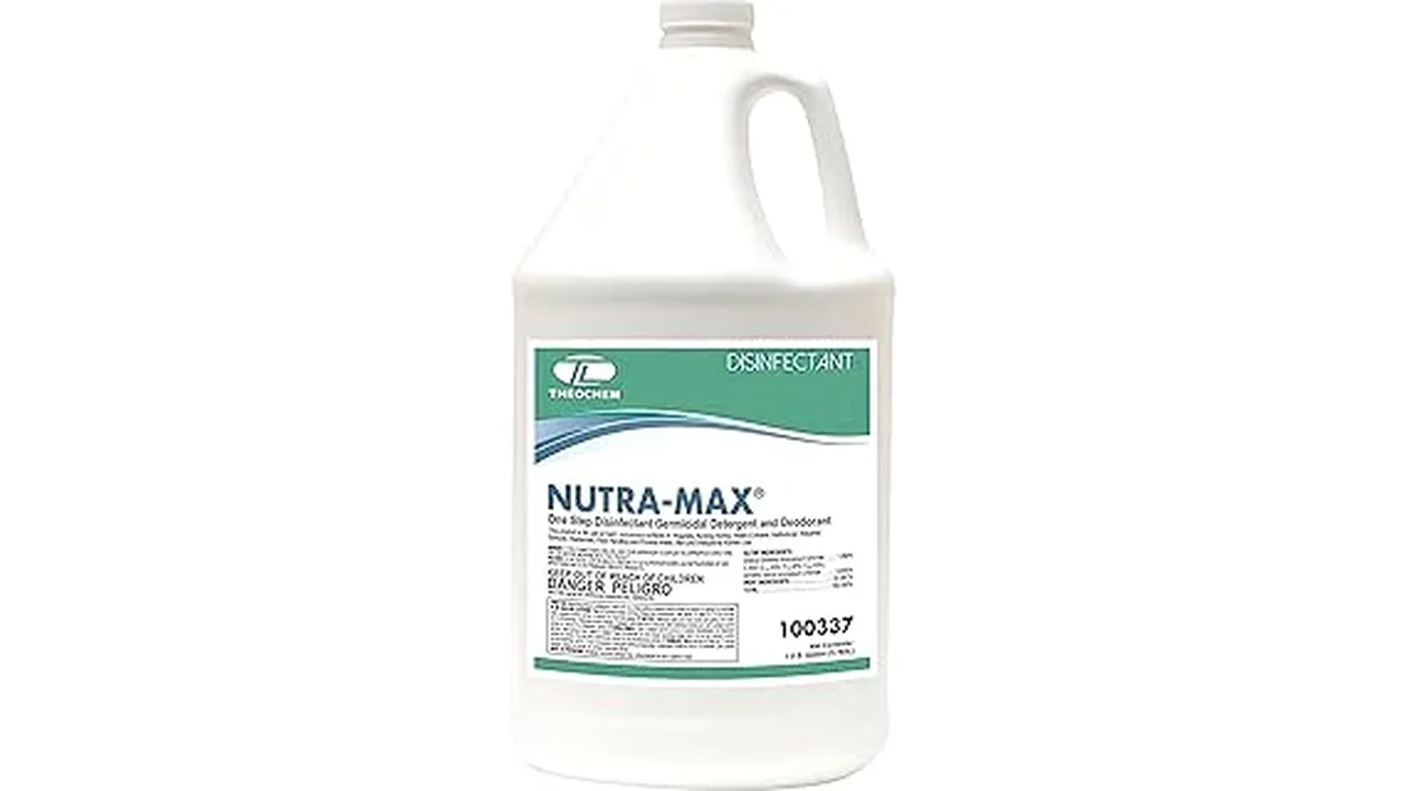 The image shows bottles of concentrated cleaner in various colors, likely representing the Best 31 Cleaner Concentrate selection.