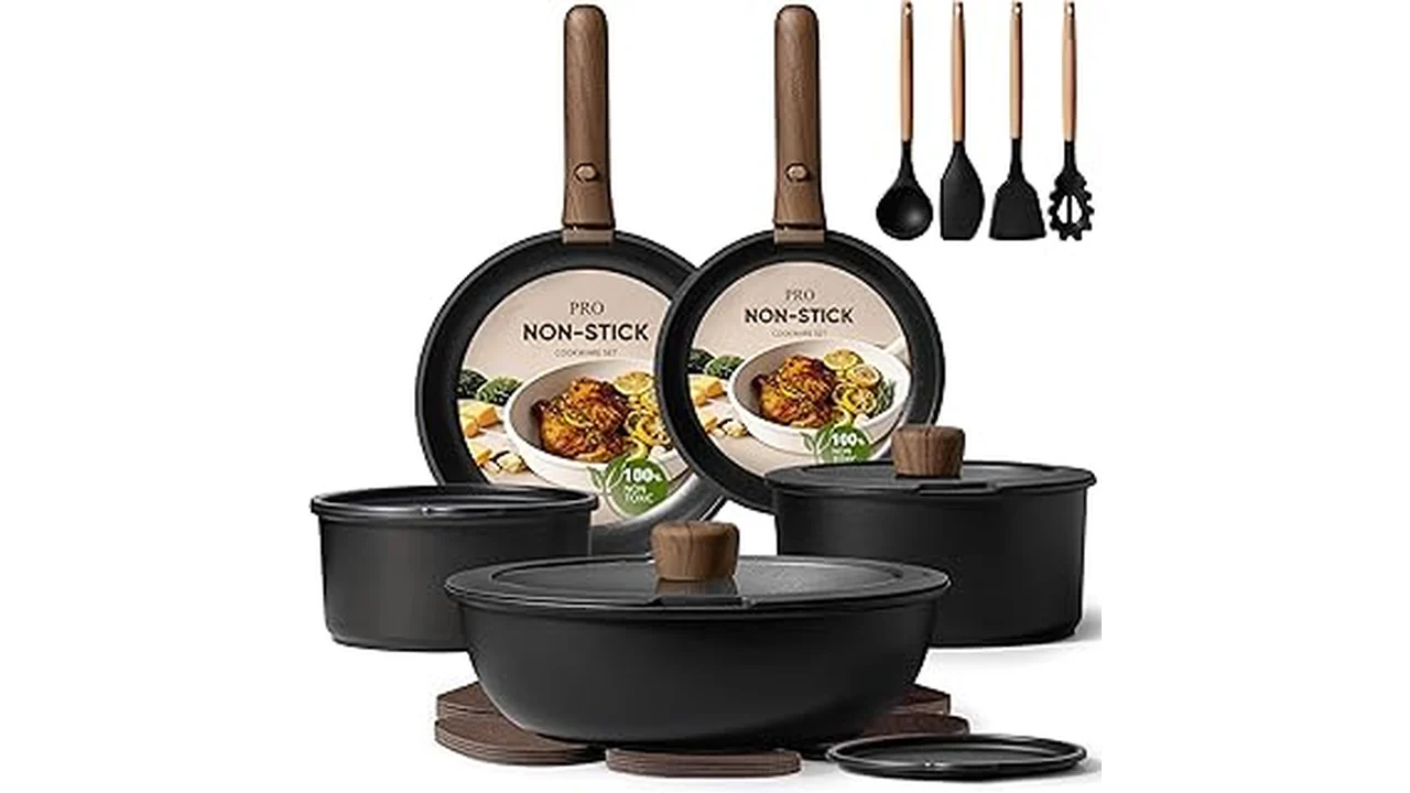 The image shows a curated selection of cookware pieces from the Best 31 Cookware Set, available at Canadian Tire.
