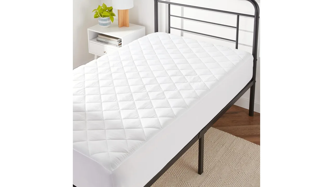 Amazon Basics Hypoallergenic Mattress Topper – Honest Review